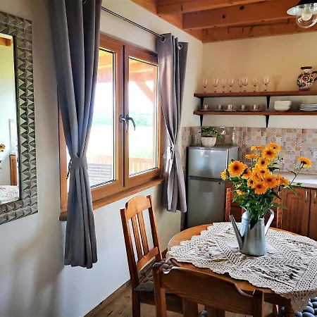 بيت خشبي Dorotkowy *